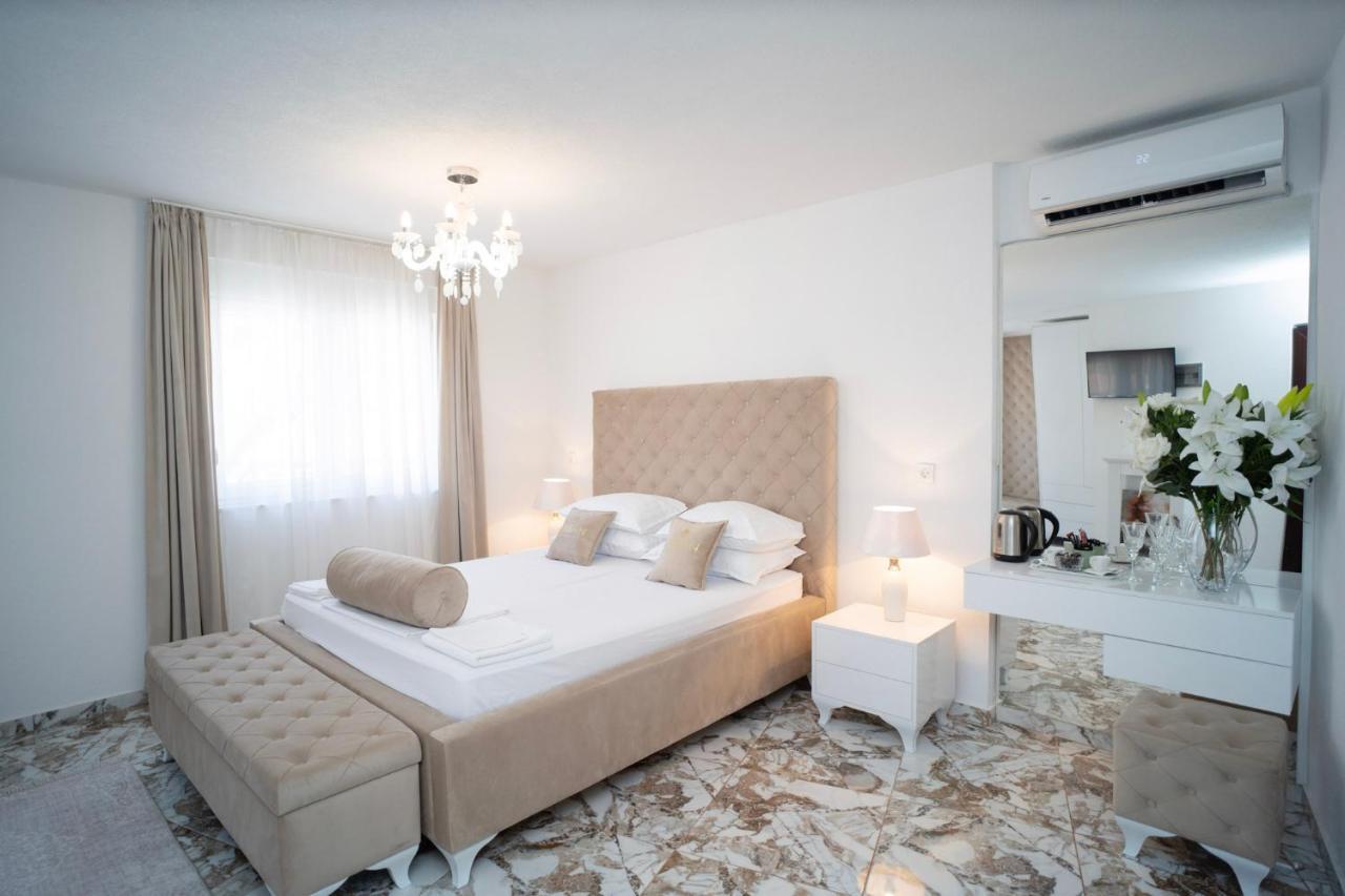Urban Suites & Apartments Mostar Esterno foto