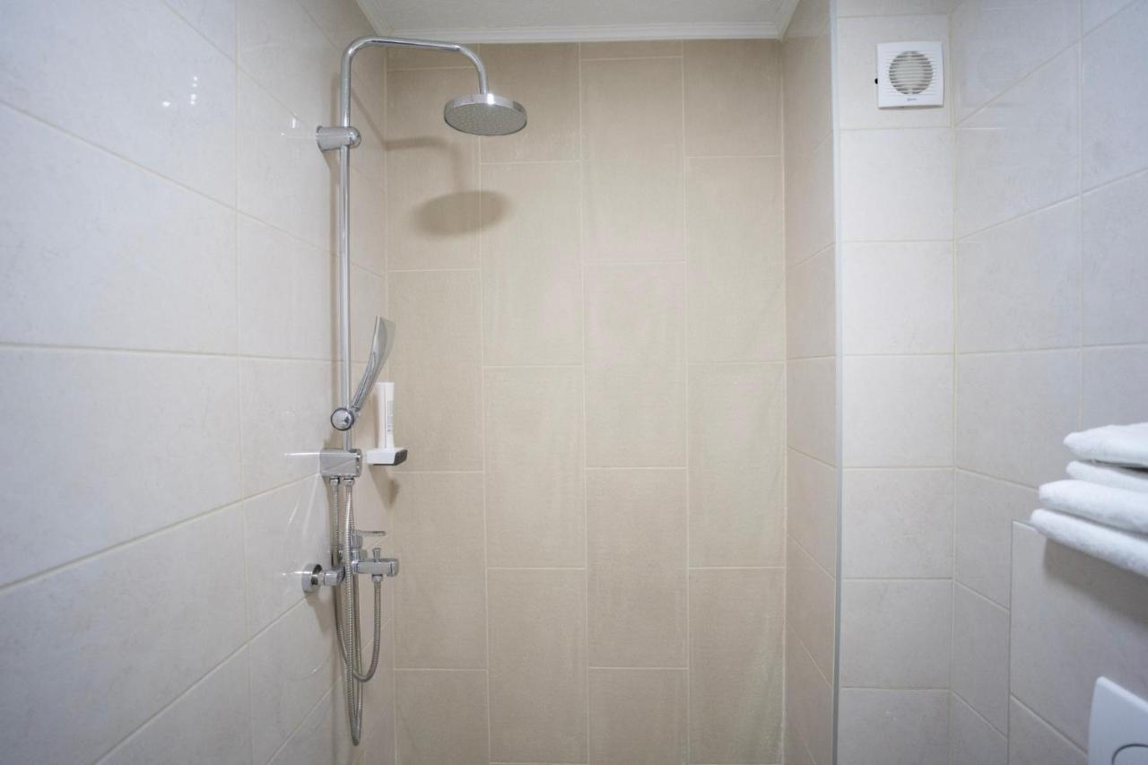 Urban Suites & Apartments Mostar Esterno foto