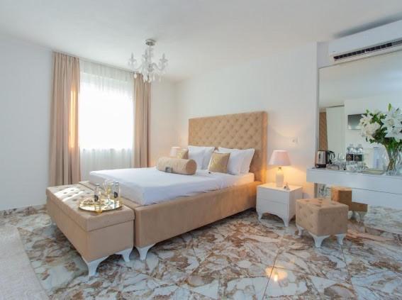 Urban Suites & Apartments Mostar Esterno foto