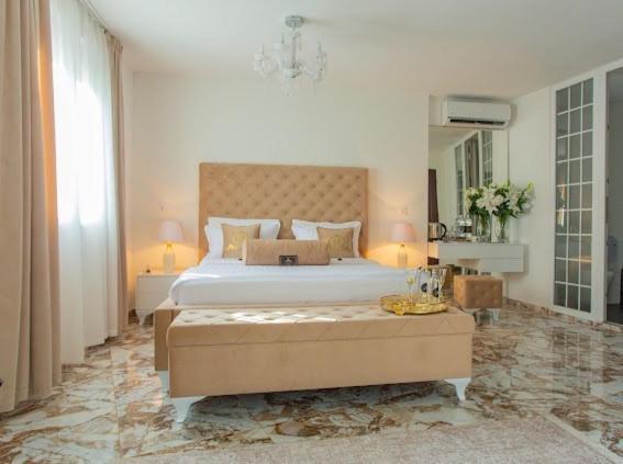 Urban Suites & Apartments Mostar Esterno foto